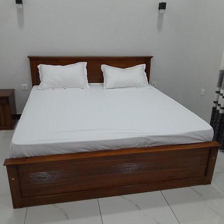 Alps Villa Jaffna Exterior foto